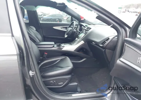 2020 Lincoln Nautilus Standard z USA, uszkodzony, nr VIN 2LMPJ6J96LBL06215